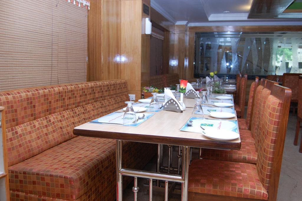 Hotel Sona'S Tiruchirappalli Exterior foto
